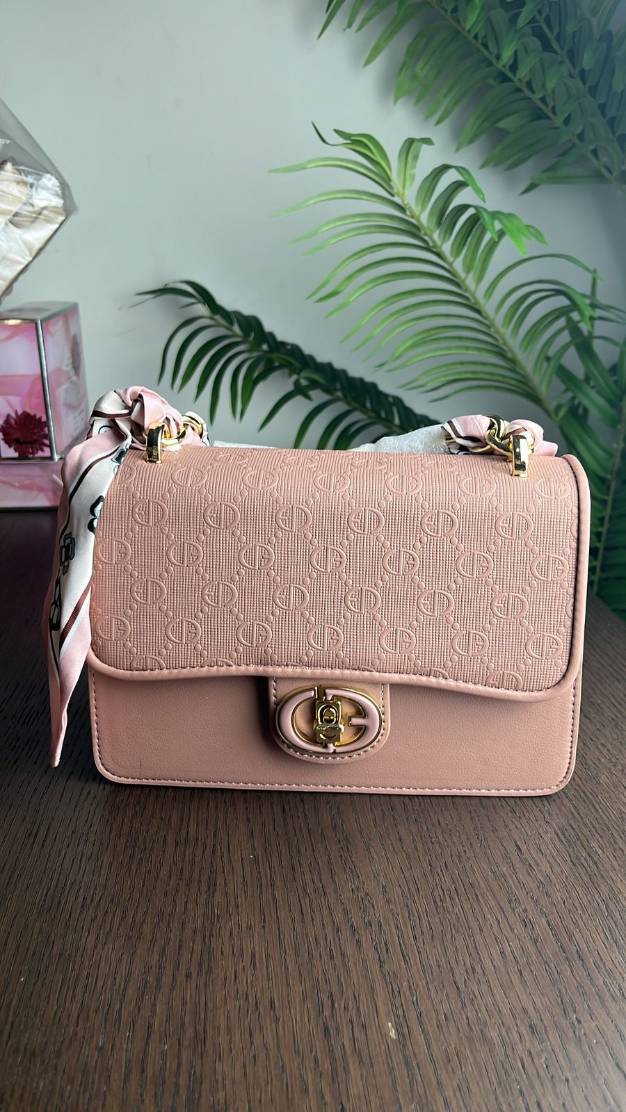Canarlisa Luxury HandBag (Black, Green, Pink, Beige, Brown and Khaki Colors)